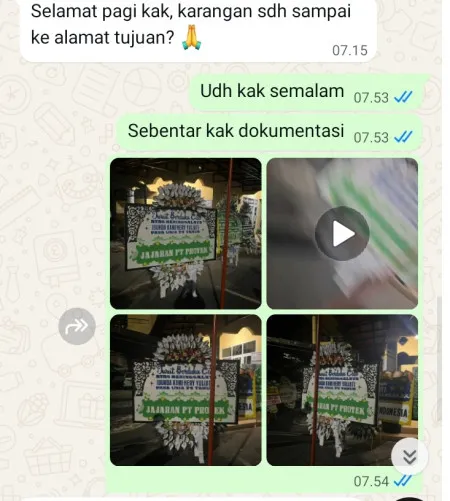Pengiriman Papan Bunga Selamat Lowokwaru